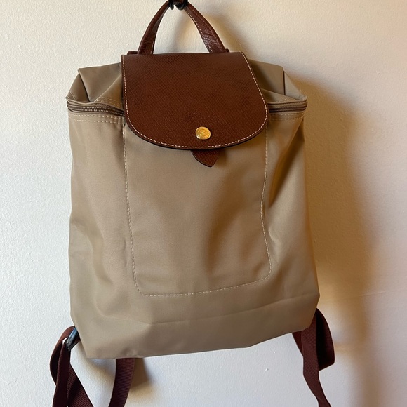 Longchamp Foldable Backpack - Picture 2 of 10